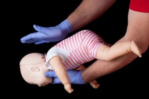 cpr-online-choking-infant-course