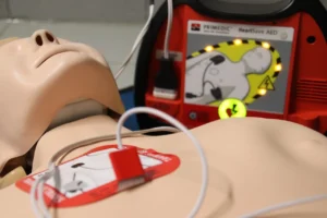image for Using an Automated External Defibrillator (AED) CPR Certification Online