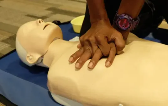 6-life-saving-courses-you-img