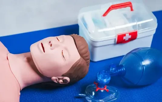 cpr first aid course