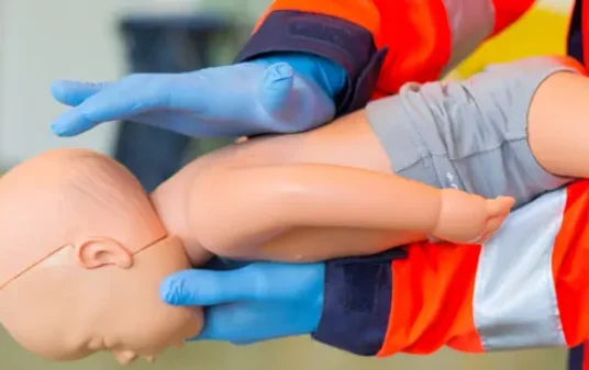 How-to-perform-cpr-on-a-choking-infant-post-img