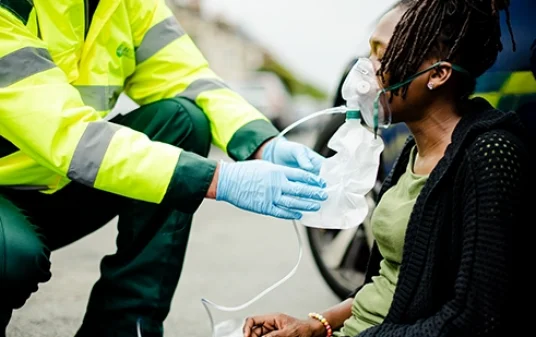 Step-by-step Guide to Becoming an EMT