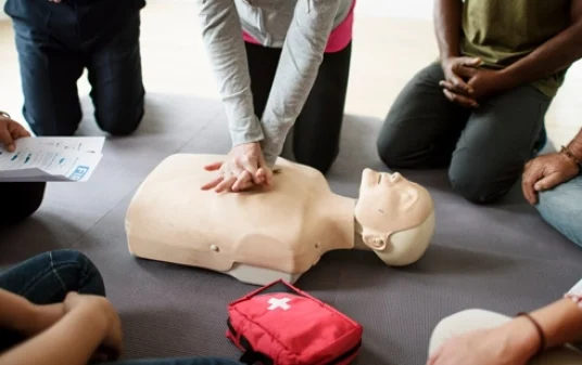 CPR First Aid Training: How Long is a CPR Class?