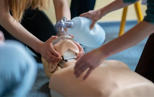 Rescue breathing vs cpr